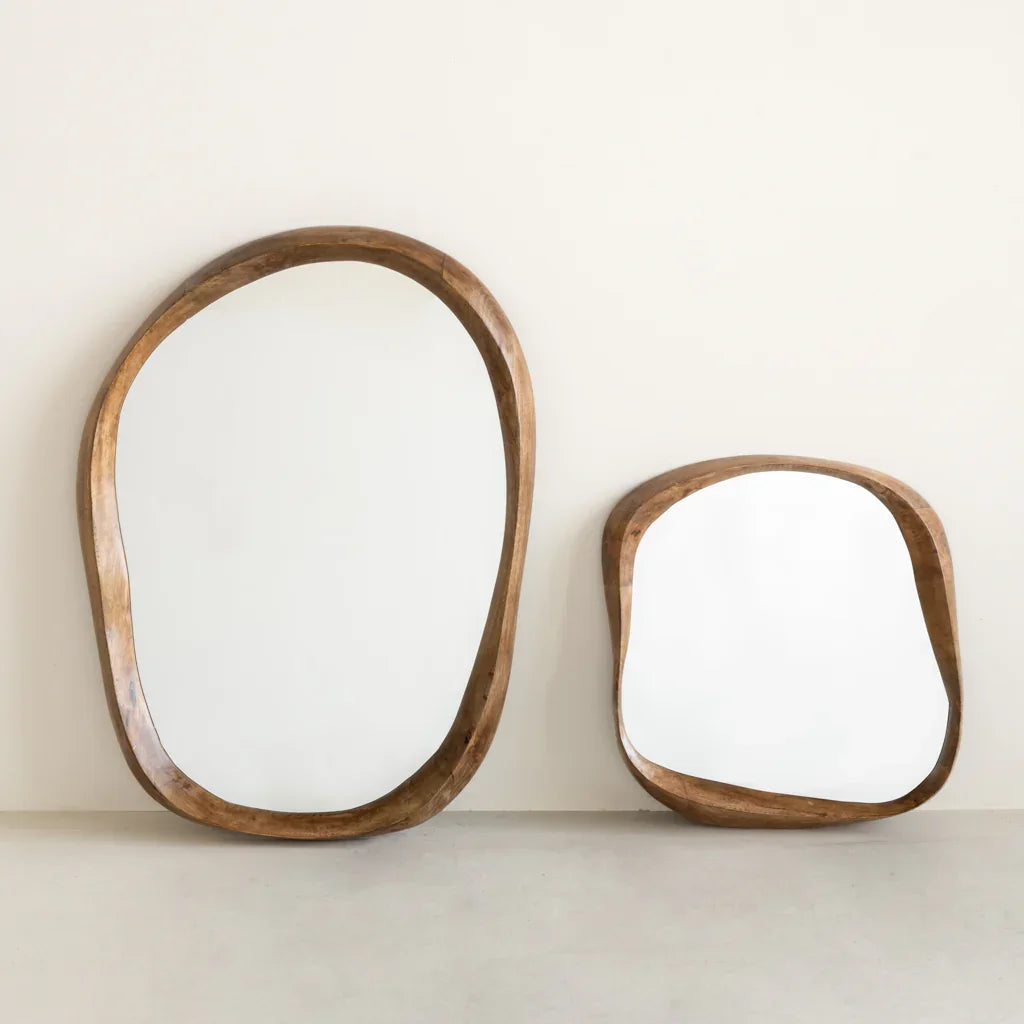 Spiegel Shizu M — Mango-Holz, organische Form