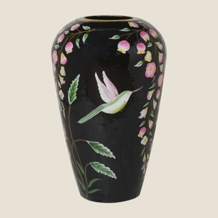 Emaille-Vase in Schwarz mit floralem Muster – handbemalt – H 49 cm – kunstvoll & elegant