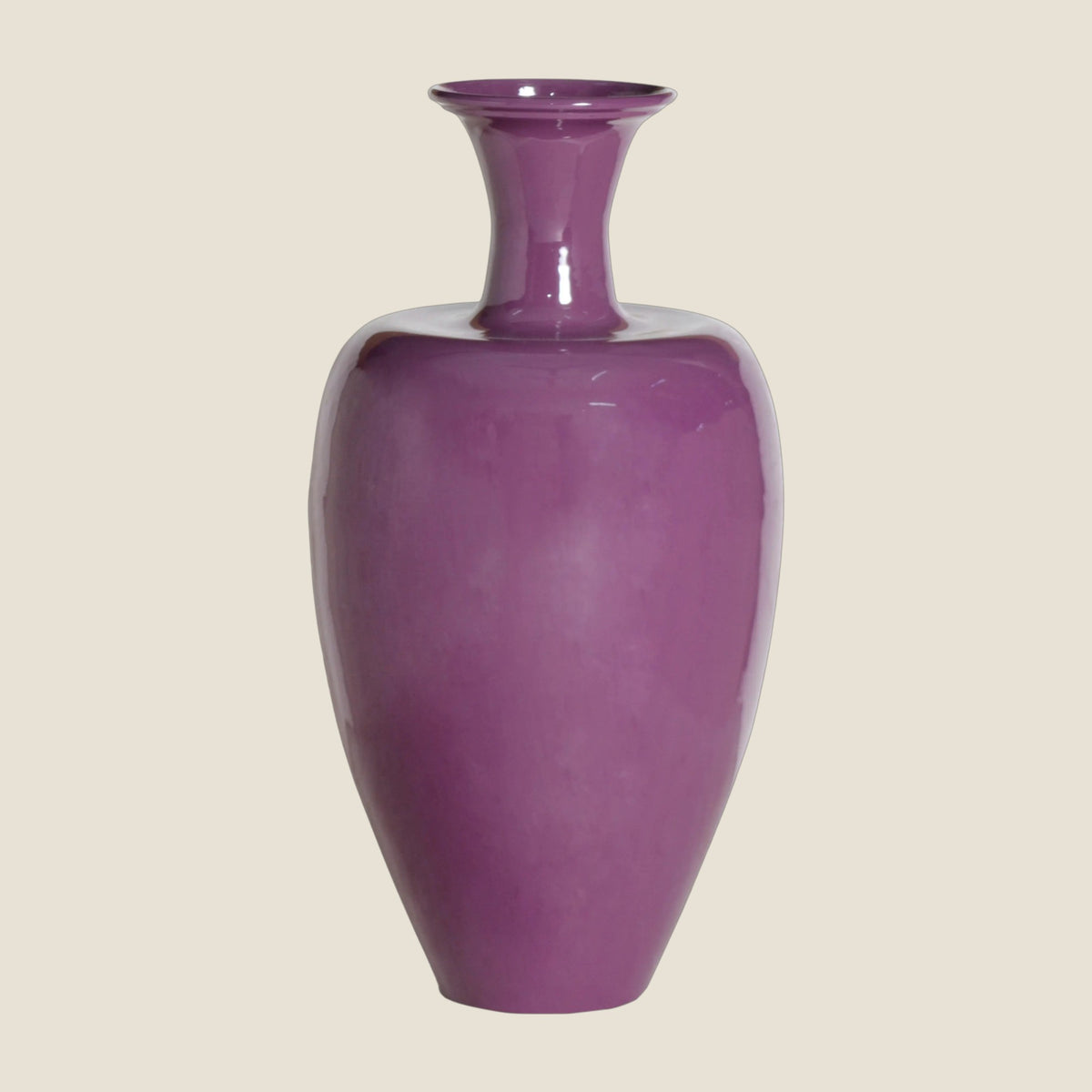 Vase aus Metall mit Emaille-Finish – 23×23×44 cm – modern & ausdrucksstark