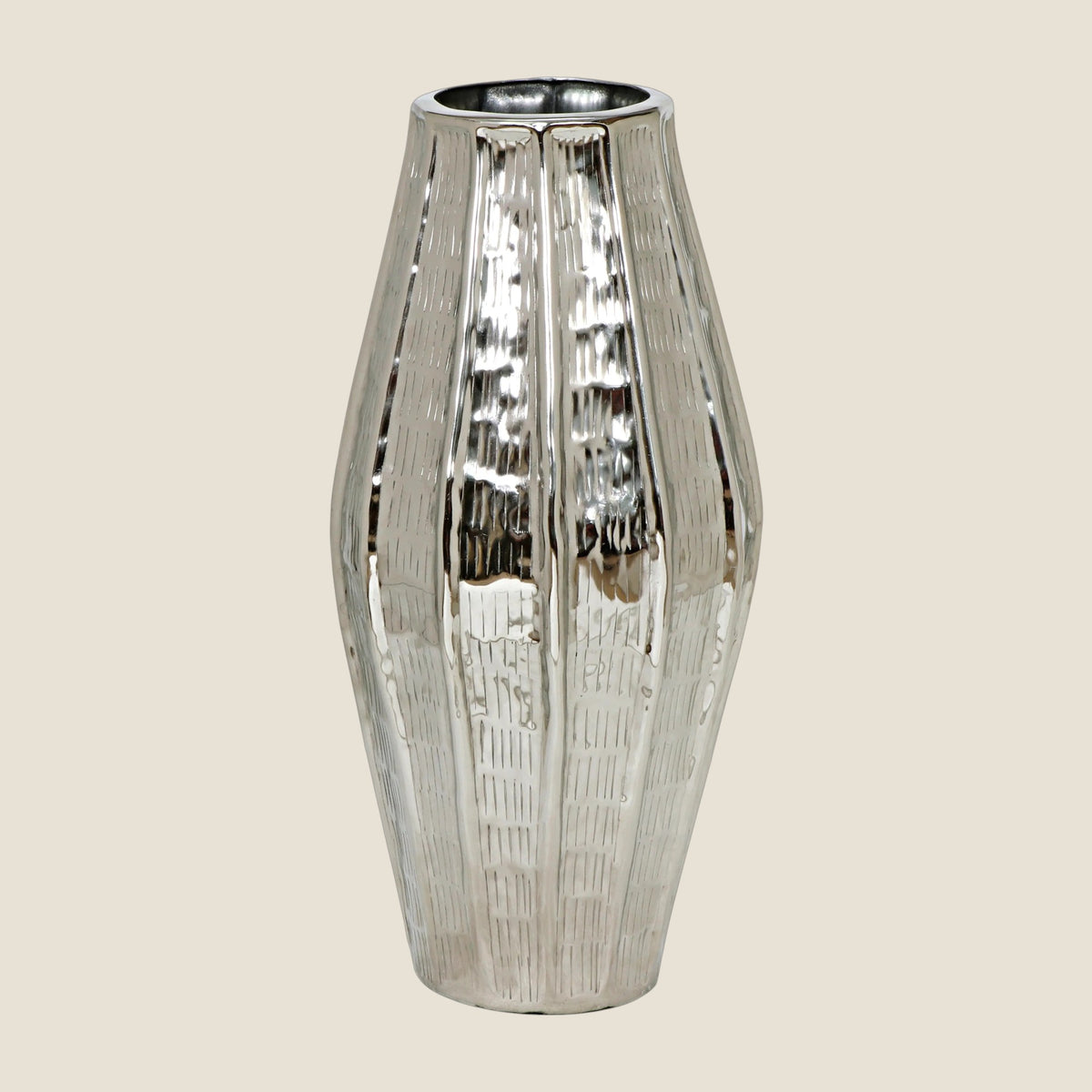 Vase aus Aluminium in Silber – standfest & glänzend – 40x40x78 cm – modern & elegant