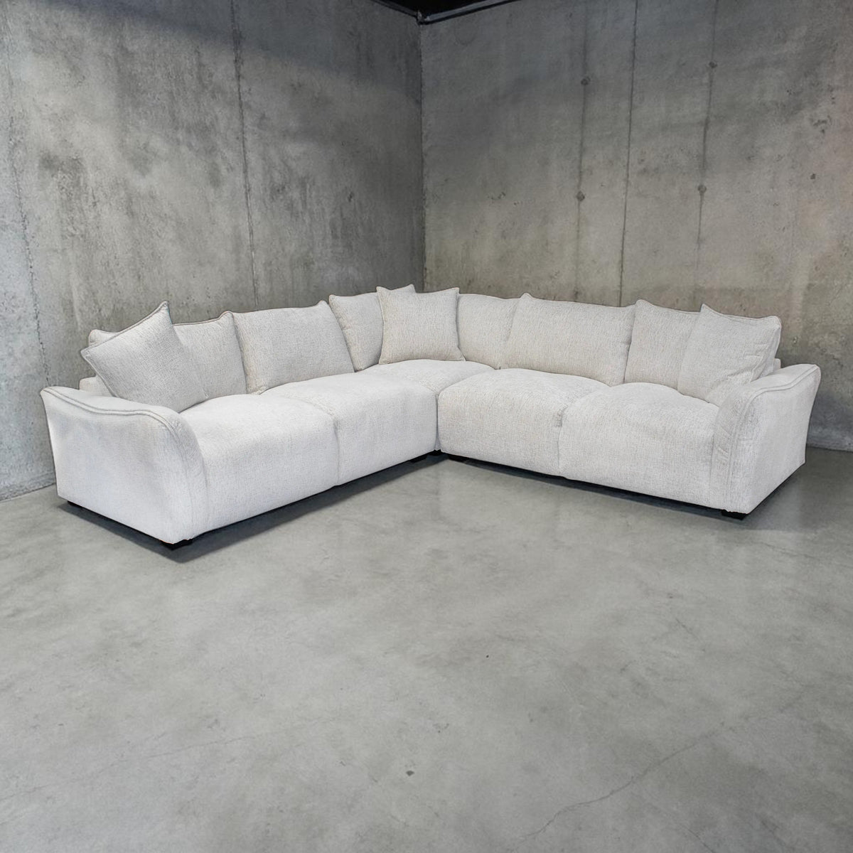 KEN Ecksofa Cremeweiß 278×278 — weiche Wohnlandschaft