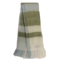 Wohndecke grün–weiß aus Wollmix – mit Fransen – 170×130 cm – rustikal & gemütlich