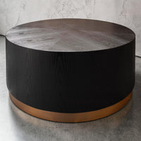 Black Oak Couchtisch Matt Gold 90×90 — großzügige Eleganz