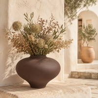 Vase Nomsa — Statement-Vase Fudge Matt, handgefertigt in Portugal