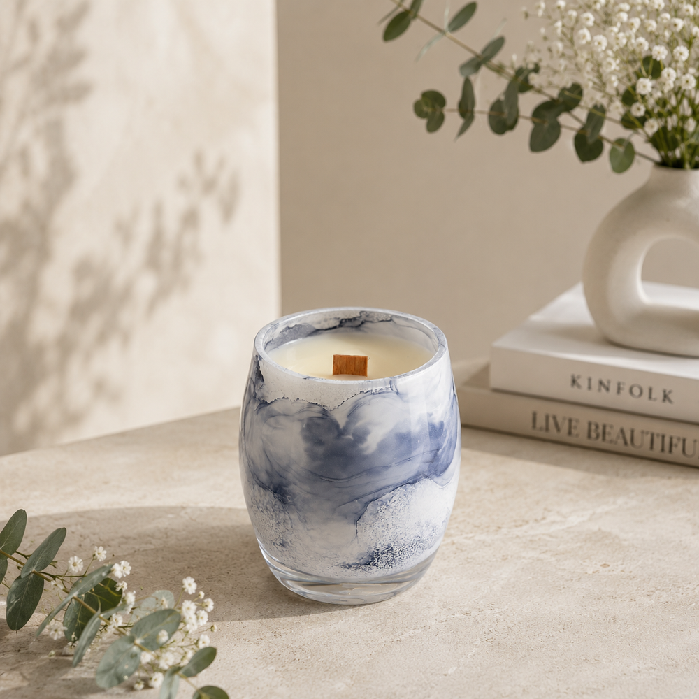 Duftkerze Warm Arctic Marmor — Klein
