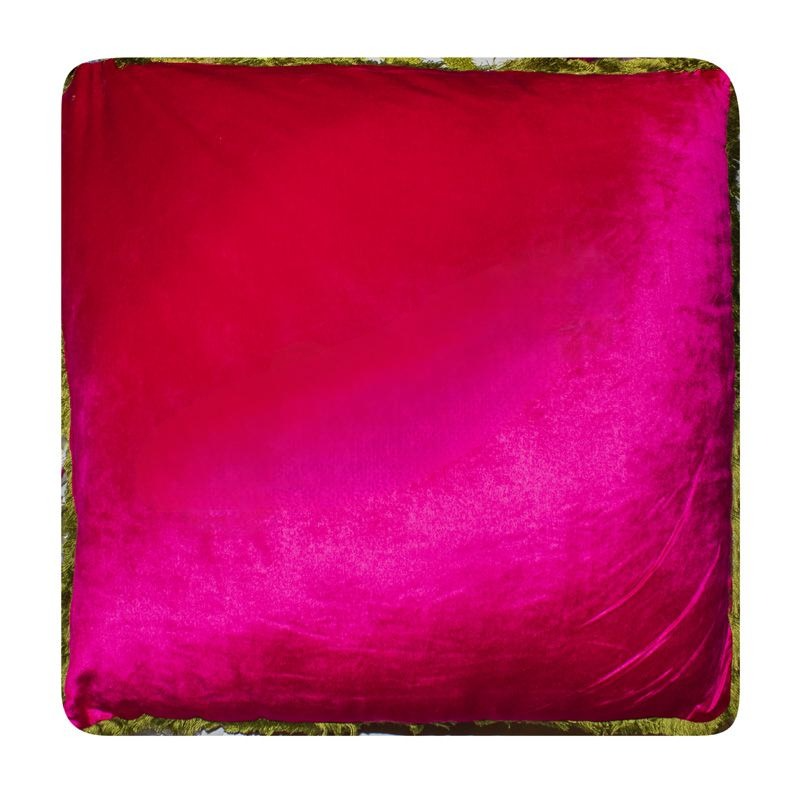 Samtkissen in Fuchsia mit Fransen 60x60