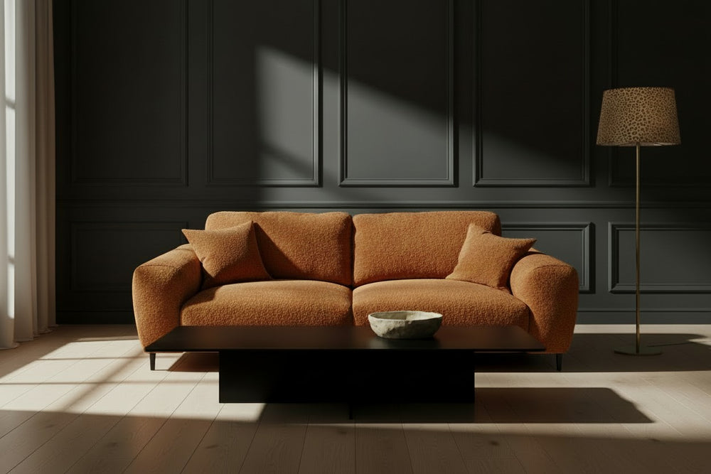 Napa 2-Sitzer Sofa Inca Gold — wärmender Trendton im Kompaktformat