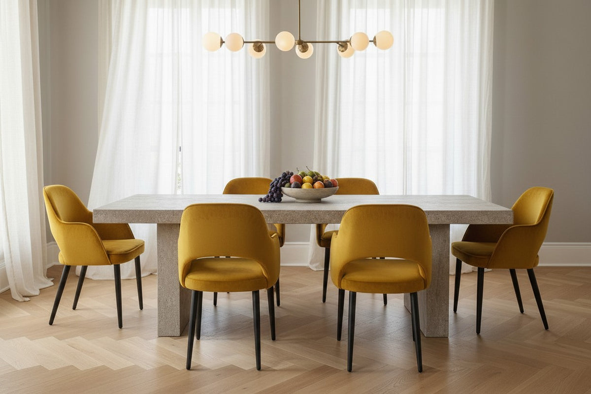 Lois Esszimmerstuhl Samt Gold — Trendfarbe Mailand 2026