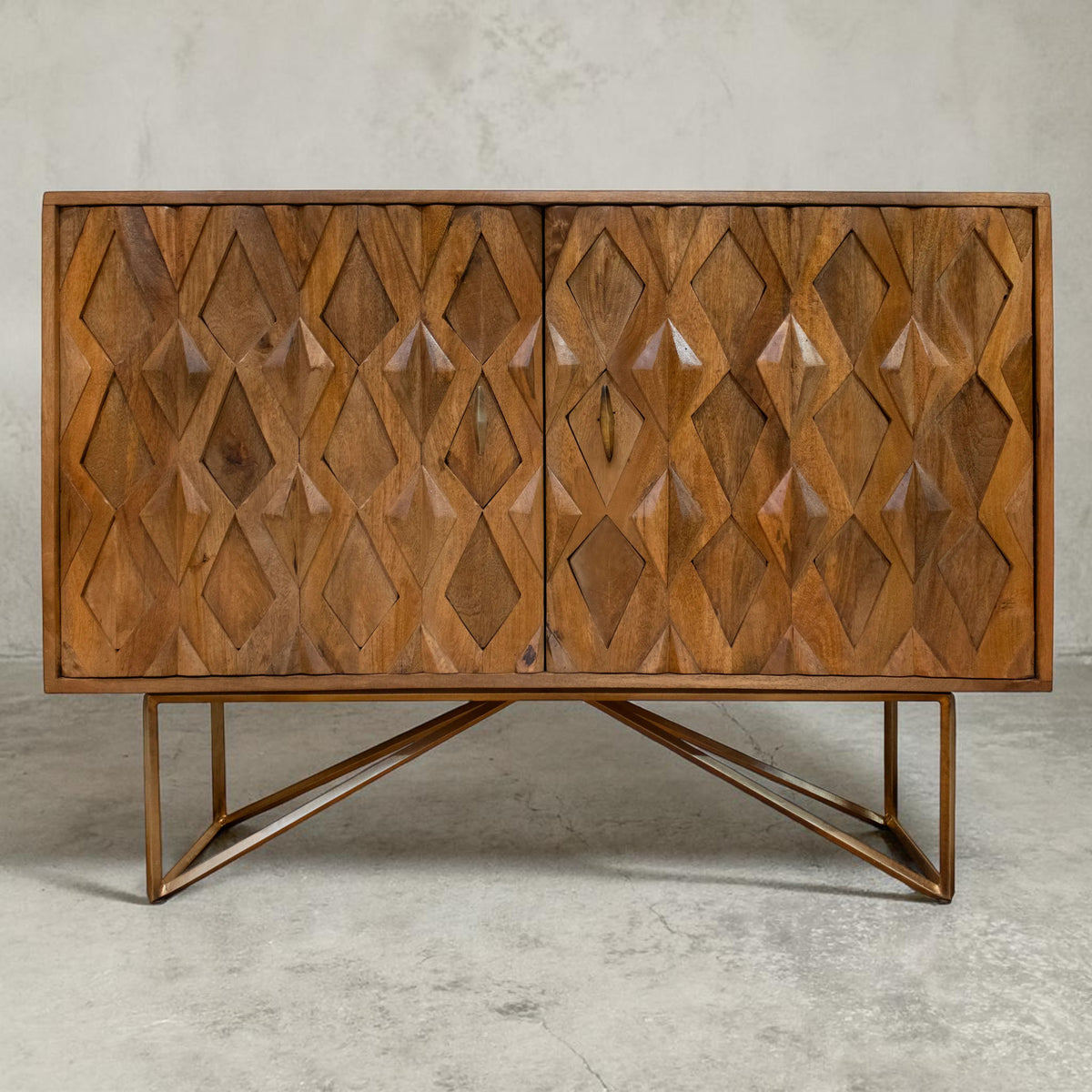 Astro Sideboard Mango Braun 122 — kompakte Wärme