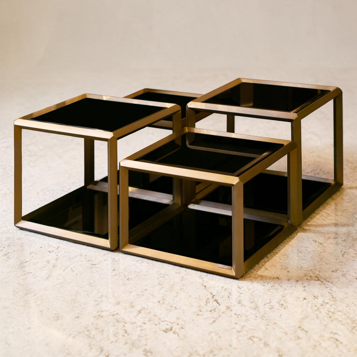 Frozen Gold Couchtisch-Set 2-teilig 50×50 — festliche Paarung