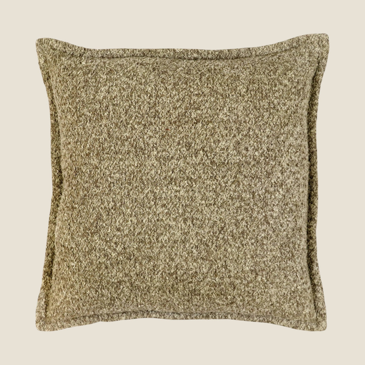 Bouclé Kissen MANAYA — Salt & Pepper Brown — 50x50 cm — handgewebt