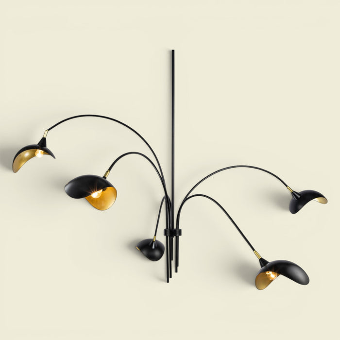 Spider Chandelier — Mattschwarz mit Goldschimmer